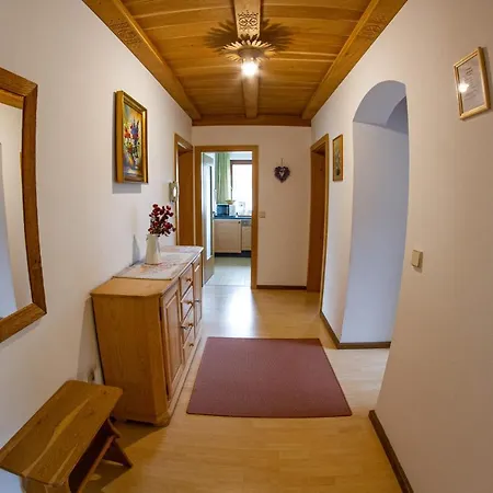 Waldhauser Hof Apartman