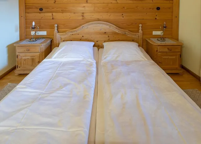Waldhauser Hof *
